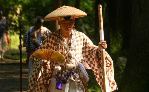 Thomas Bauer als Pilgerer in Japan