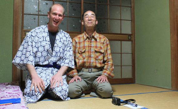Thomas Bauer als Pilgerer in Japan