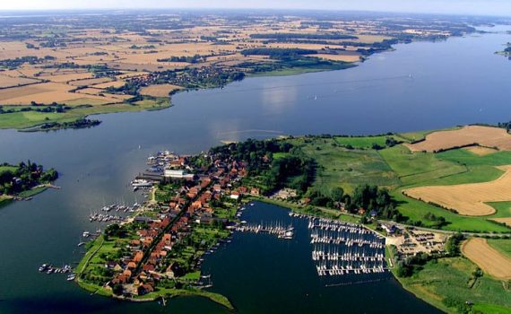 Die Ostsee von Oben, Arnis, ein Film von Silke Schranz und Christian Wüstenberg
