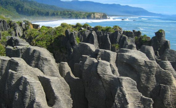 Neuseeland auf eigene Faust, Pancake Rocks, ein Film von Silke Schranz und Christian Wüstenberg